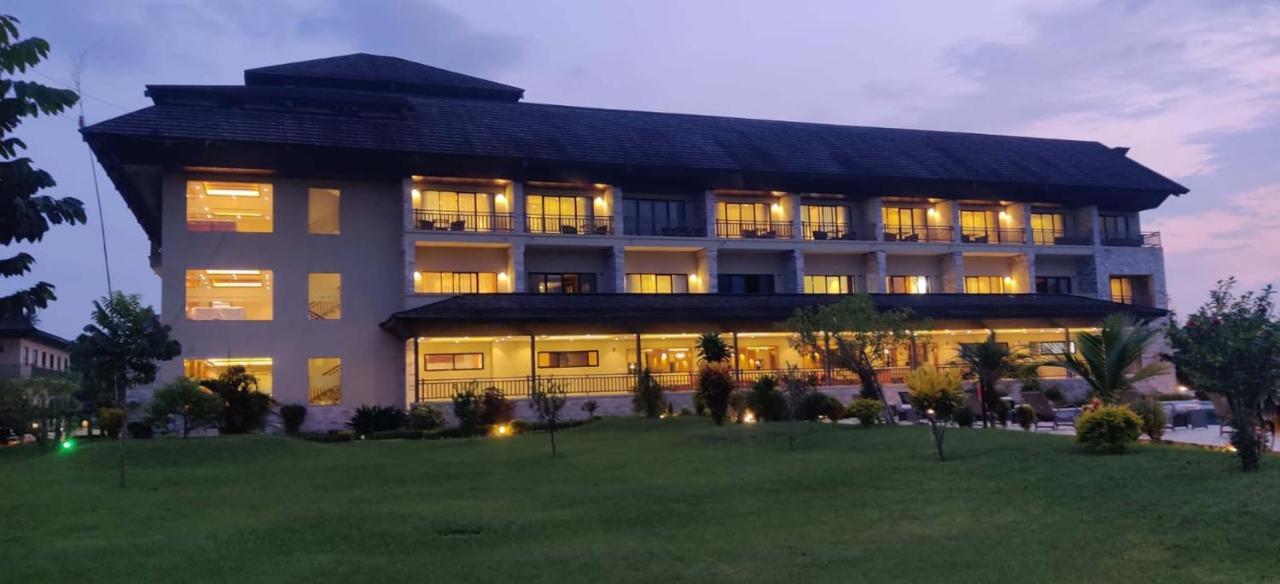 Soaltee Westend Resort Chitwan Exterior foto