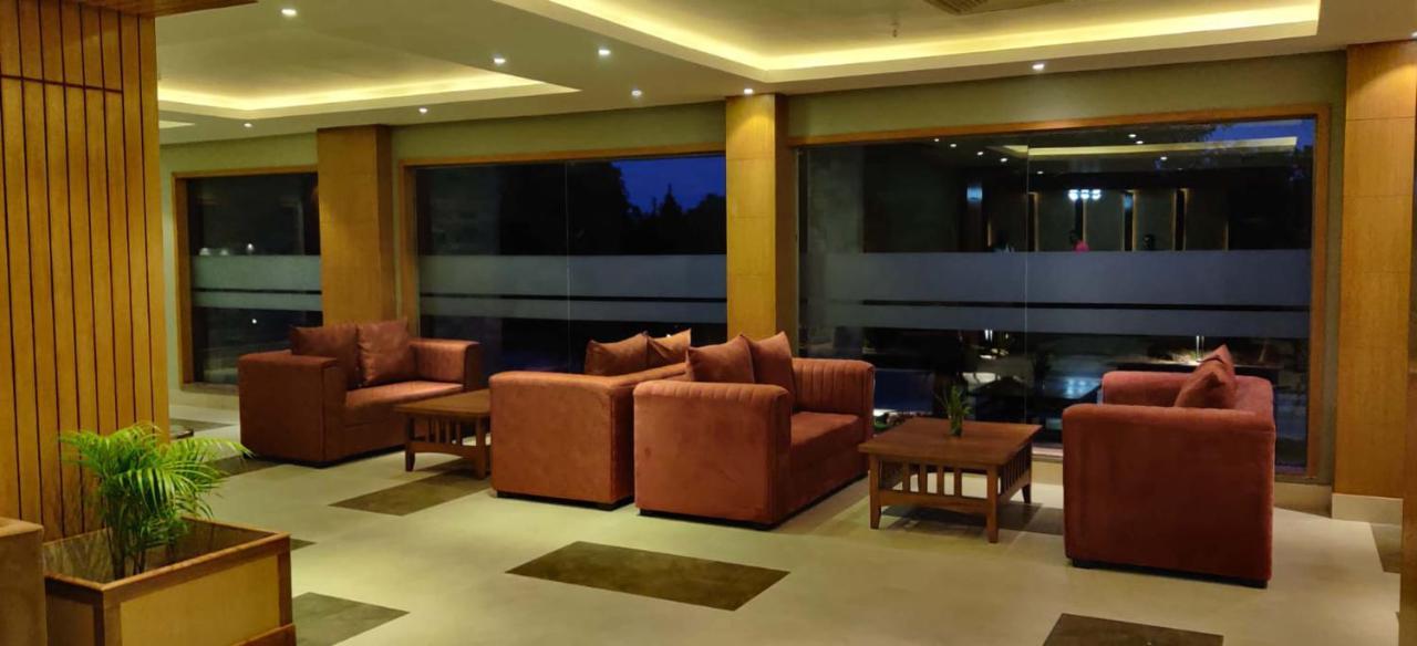 Soaltee Westend Resort Chitwan Exterior foto