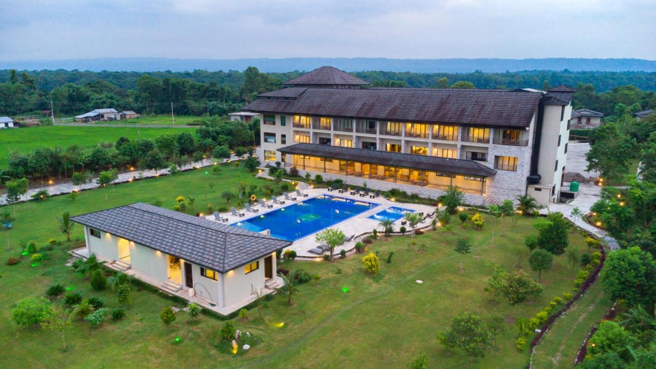 Soaltee Westend Resort Chitwan Exterior foto